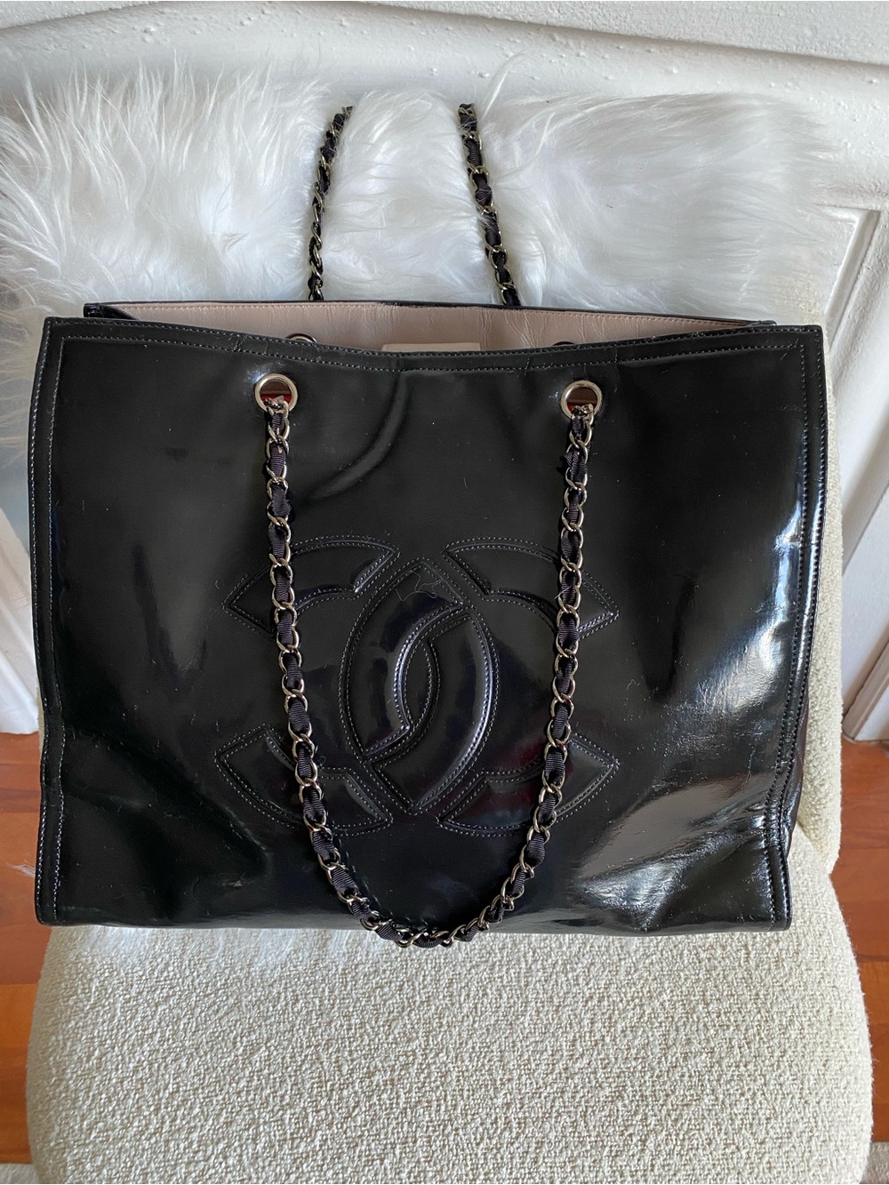 CHANEL Black Patent Leather Bon Bon Tote with Signature CC Emblem. Authentic.